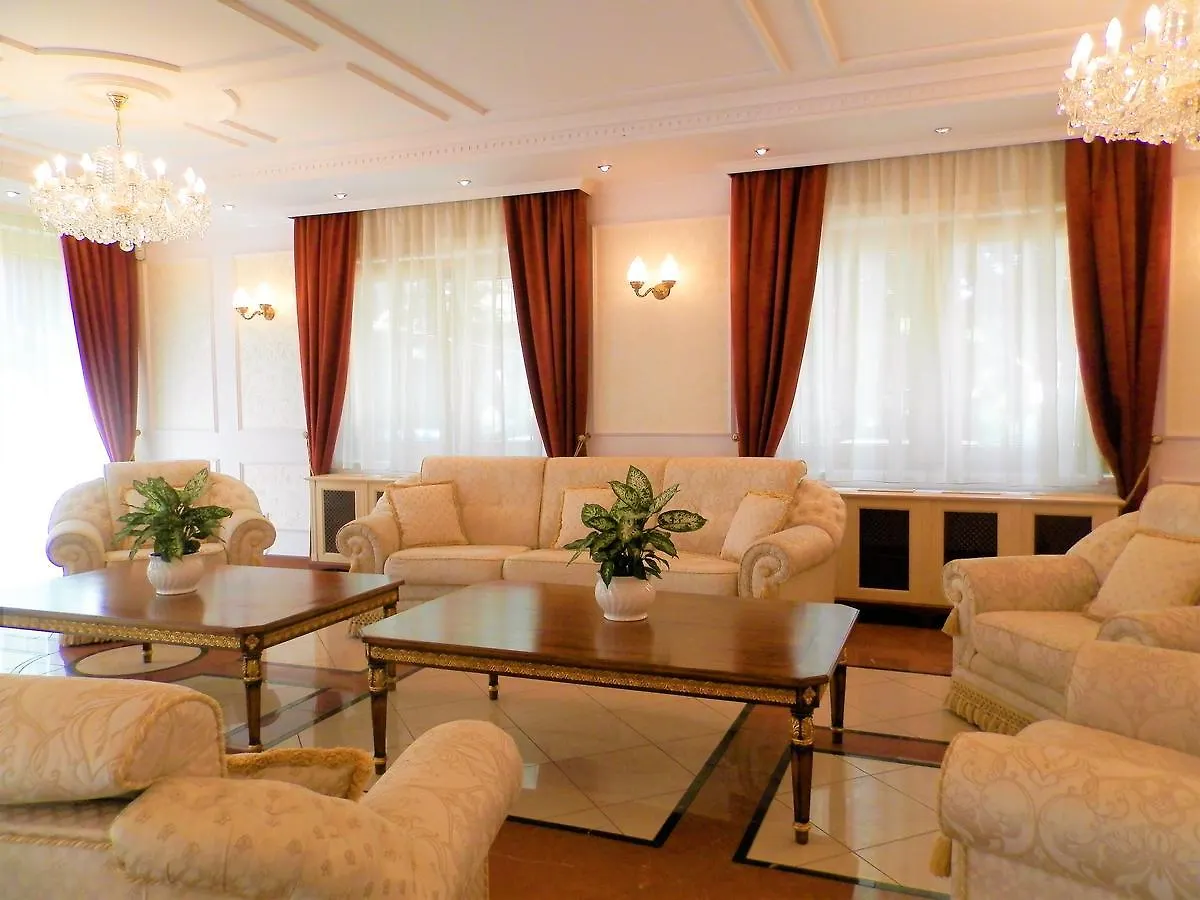 Bed & Breakfast Nagyret Panzio Eger Bed and Breakfast