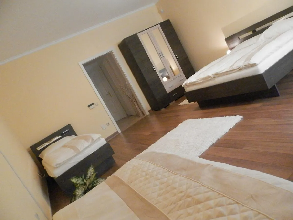 Nagyret Panzio Eger Bed and Breakfast Bed & Breakfast