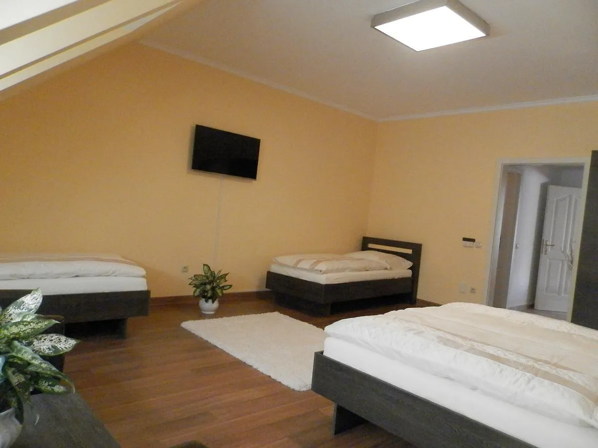 Nagyret Panzio Eger Bed & Breakfast Hungary